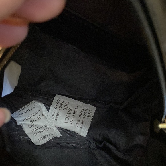 🖤RESERVED For A🖤 Villain Ursula the Sea Witch Glitter Crossbody Purse NWT - Picture 4 of 4